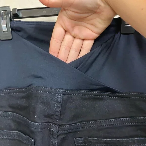 Isabel Maternity Women's 12 Black Crossover Panel Bermuda Jean Shorts Over Belly - Picture 7 of 14